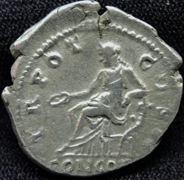 Denário de Prata do Imperador Romano Aelius, Concordia no Reverso, Muito Escasso - Image 2
